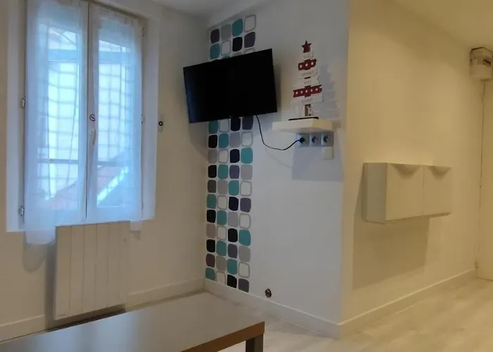 Apartamento Gîtes de l'isle Château-Thierry - WiFi Fibre - Netflix, Disney, Amazon - Séjours Pro Château-Thierry